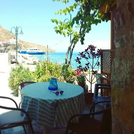Διαμέρισμα Spiros *