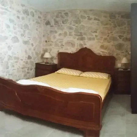 Spiros * Livadia (Tilos)