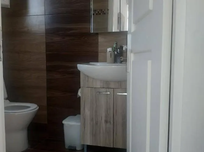 Spiros Apartamento Livadia (Tilos)